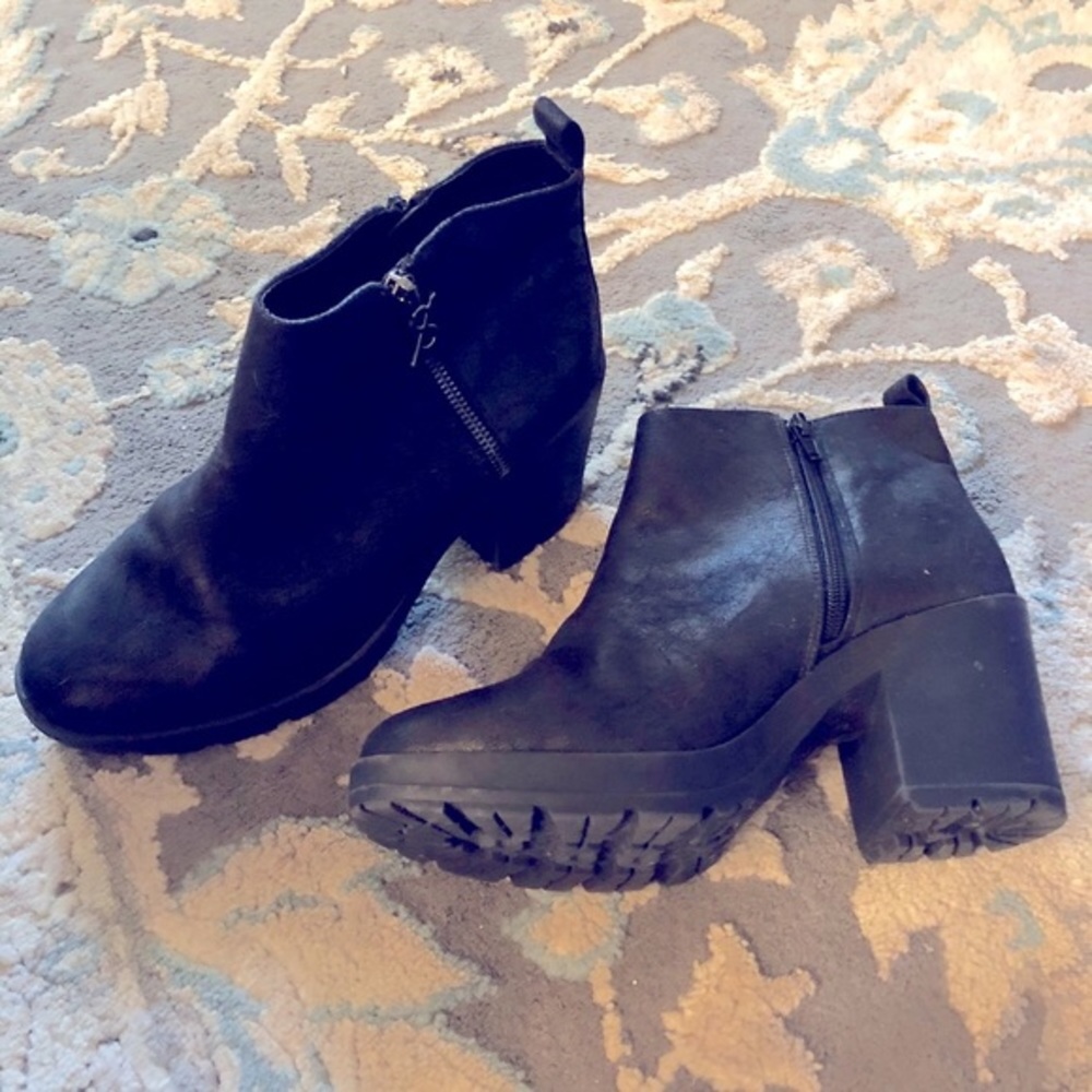 Parker & sky black chunky boots